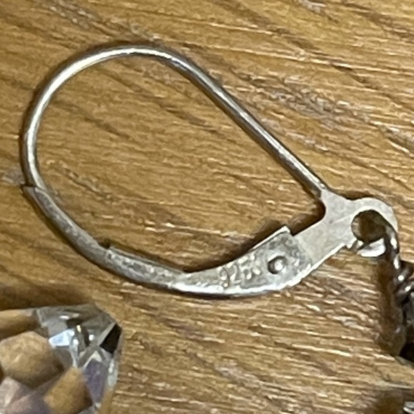 Sparkling crystal and sterling wire earrings! - Picture 7 of 7